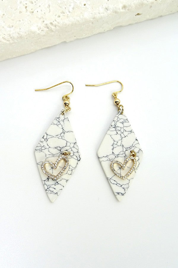 WHITE MARBLE HEART CHARM DROP EARRING | 31E8005