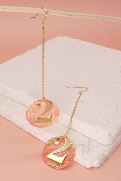 ECCENTRIC NUMBER 2 SHELL DROP EARRING | 31E8012