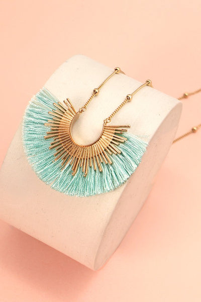 SUNBURST FRINGE TASSEL PENDANT NECKLACE | 31N03000