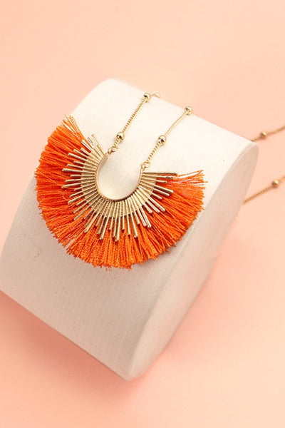 SUNBURST FRINGE TASSEL PENDANT NECKLACE | 31N03000