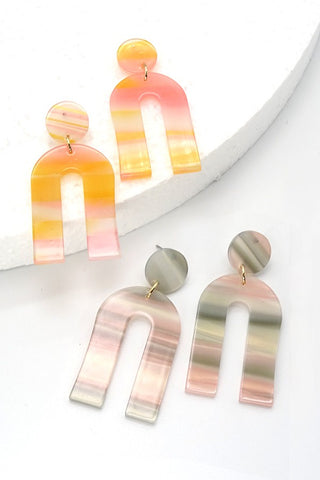 U-RAINBOW SHAPE WITH MULTI COLOR  DROP EARRING | 40E001