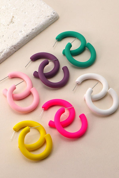 Acrylic chubby hoop matt earring | 40E089