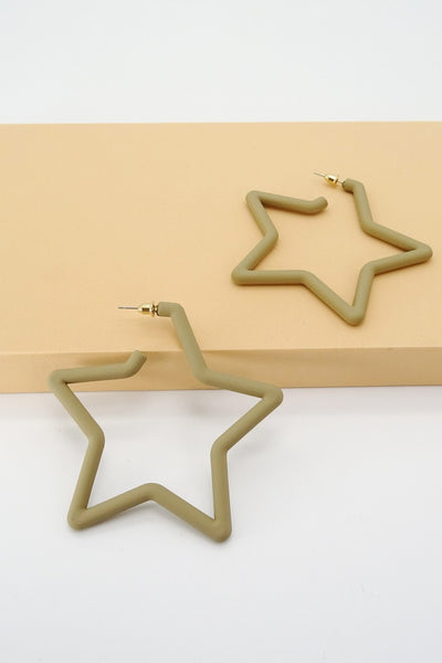 MATT STAR SHAPE HOOP EARRING | 40E090