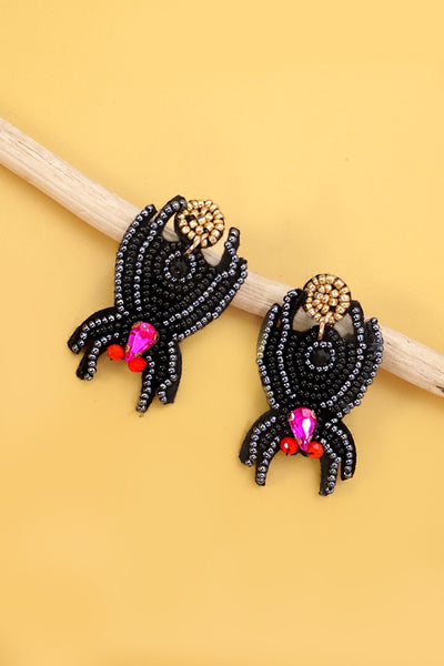 BLACK SPIDER SEED BEAD EARRINGS | 40E281