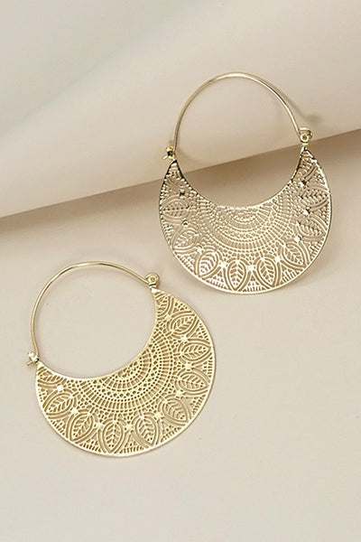 FILIGREE  CRESCENT HOOP | 31E21182