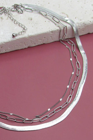 MULTI LAYER HERRINGBONE SNAKE LINK CHAIN NECKLACE | 31N21182