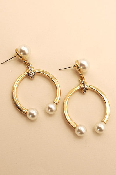 ELEVATED U SHAPE PEARL EARRINGS | 47E13754