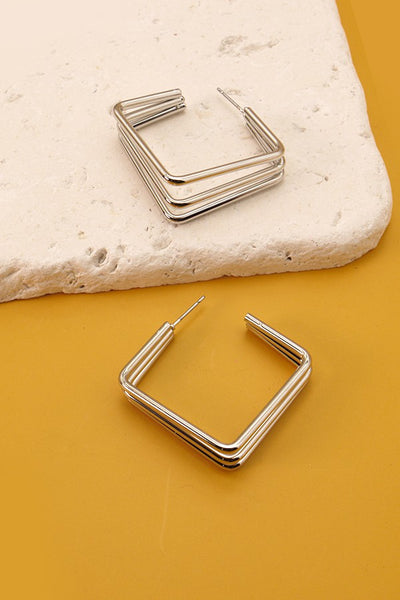 TRI ROW MODERN SQUARE HOOP EARRINGS | 31E21867