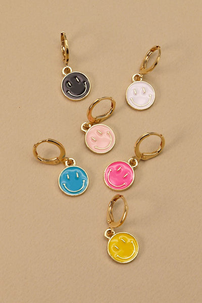 MINI SMILEY ENAMEL HUGGIE HOOP EARRINGS | 40E223