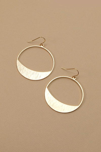 ETCHED HALF MOON DROP EARRINGS | 31E22169