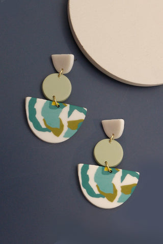 ARTISTIC PRINT POLYMER DROP EARRINGS | 40E233