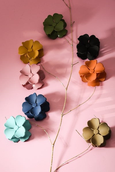 MATTE FLOWER HAIR CLAW CLIPS | 40H466