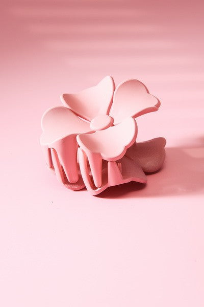 MATTE FLOWER HAIR CLAW CLIPS | 40H466