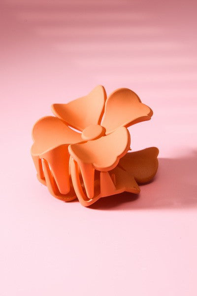 MATTE FLOWER HAIR CLAW CLIPS | 40H466