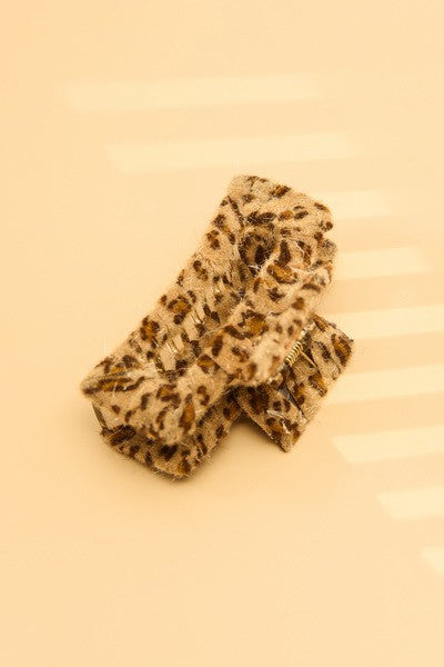 WRAP ANIMAL PRINT FABRIC HAIR CLAW CLIPS | 40H472