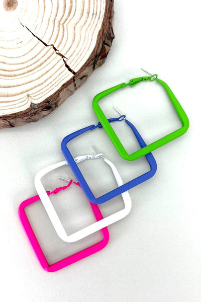 SOLID COLOR SQUARE HOOP EARRINGS | 31E22437