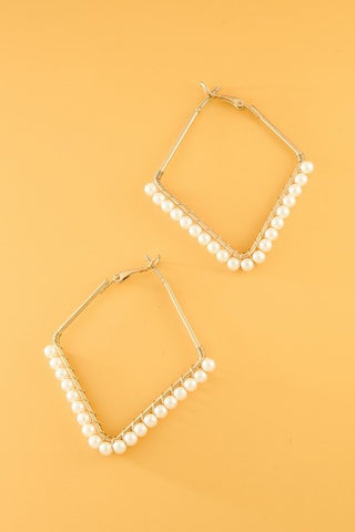 DIAMOND SHAPE PEARL DROP EARRRINGS | 47E13920