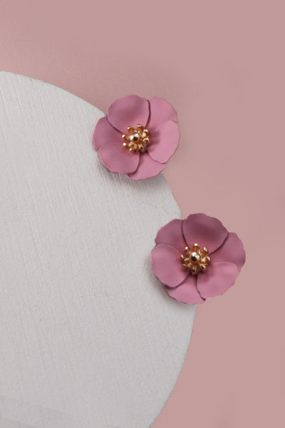 MATTE SOFT FLOWER STUD EARRING | 51E2070924