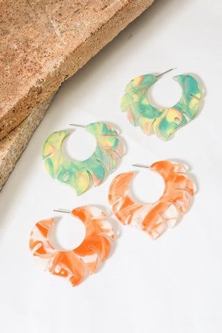 FIRE SWIRL ACRYLIC HOOP EARRINGS | 51E2062521