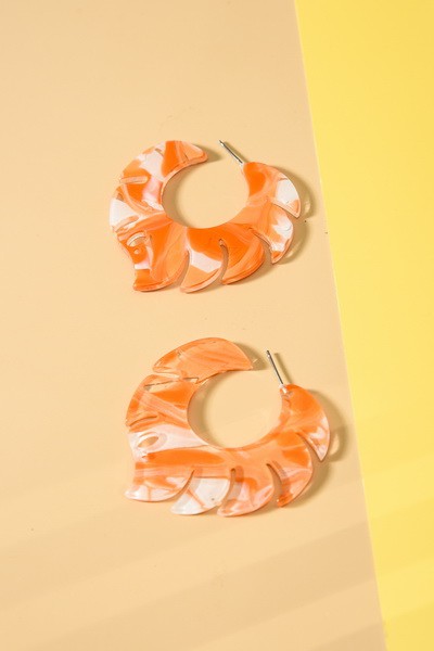 FIRE SWIRL ACRYLIC HOOP EARRINGS | 51E2062521