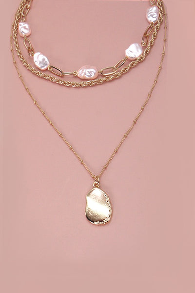 MULTI LAYER PEARL CHARM PENDANT NECKLACE | 47N19758