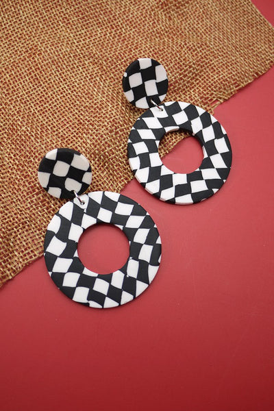 CHECKER DROP POST EARRINGS | 40E264