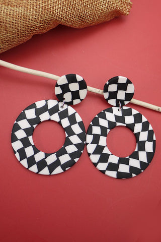 CHECKER DROP POST EARRINGS | 40E264