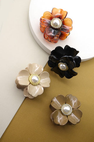 PEARL FLOWER HAIR CLAW CLIPS | 40H496