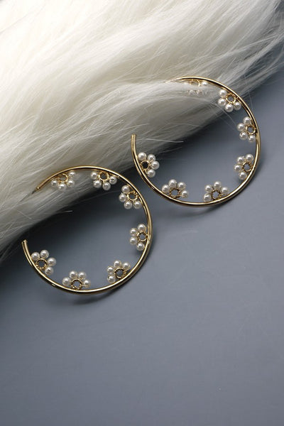 PEARL FLOWER WIRED HOOP EARRINGS | 52E2081924