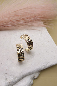 TRENDY RIBBED HOOPE EARRINGS | 31E23053