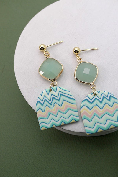 CHEVRON FACETED POST POLYMER CLAY EARRINGS | 40E260