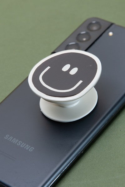 BLACK AND WHITE SMILEY PHONE GRIP HOLDER  | 40PH4022