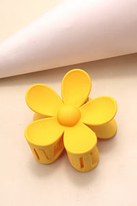 OVERSIZE MATTE FLOWER HAIR CLAW CLIPS | 40H459