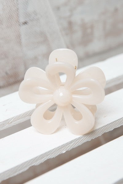 OPEN FLOWER HAIR CLAW CLIPS | 40H548