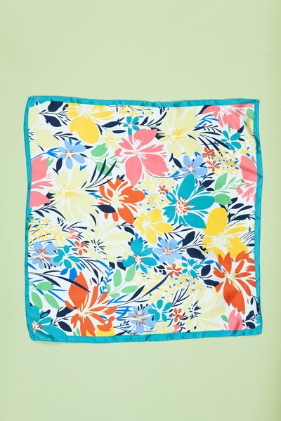 FLOWER PRINT SILKY FEELING BANDANA SCARF  | 21SC390