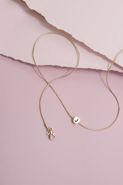 ROUND SNAKE CHAIN INITIAL NECKLACE | 31N22405