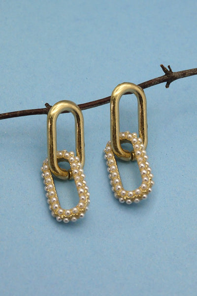 TWO TONE GOLD PEARL LINK DROP EARRINGS | 80E115