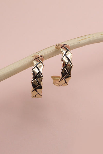 GEOMETRIC BRAID HOOP EARRINGS | 31E23359