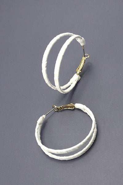 BOHO RAFFIA WRAPPED DOUBLE HOOP EARRINGS | 10E3021003