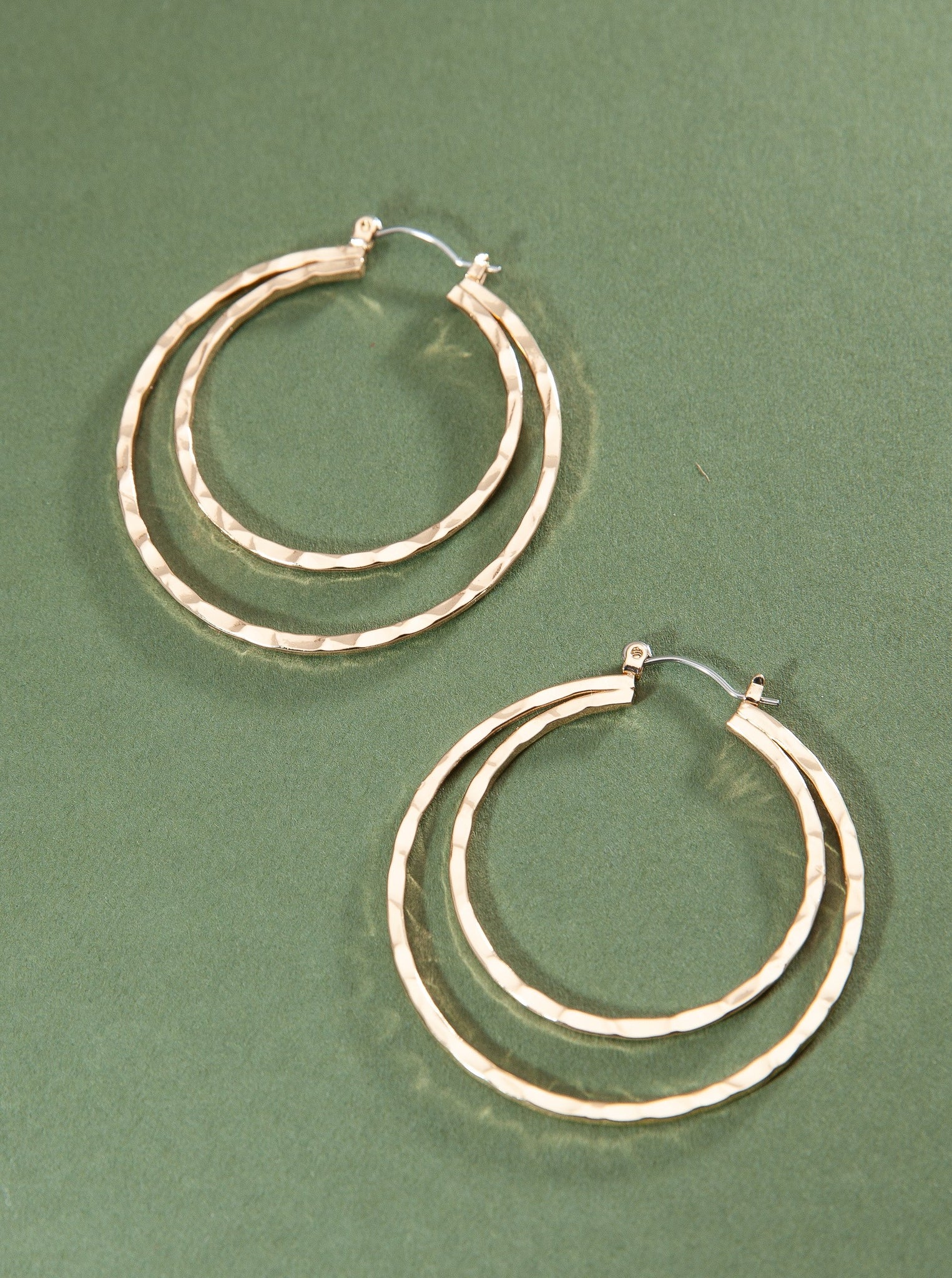 HAMMER DOUBLE FLAT HOOP EARRINGS | 80E486