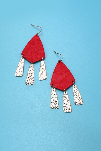 WOOD HAMMERED METAL DROP EARRINGS | 31E23657