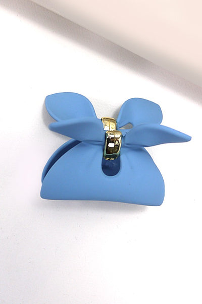 MATTE BOW HAIR CLAW CLIPS | 40H590