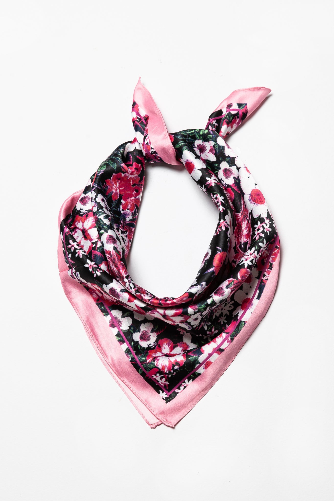 FLOWER PRINT SILKY FEELING BANDANA SCARF | 21SC395