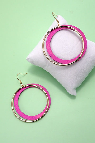 DOUBLE CIRCLE WOOD GOLD HOOP EARRINGS | 80E622