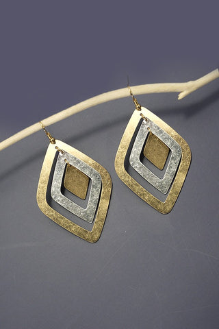 GEO TWO TONE LAYER DIAMOND SHAPE DROP EARRINGS | 80E760