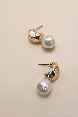 PEARL GOLD DROP EARRINGS | 80E803