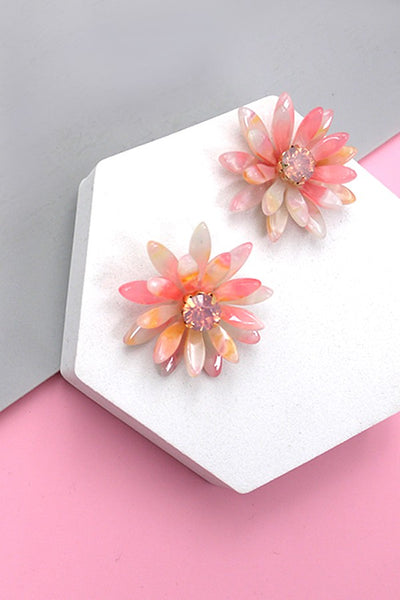 RESIN RHINESTONE DAISY STUD EARRINGS | 80E750