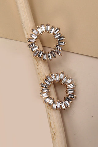 BAGUETTE STONE CIRCLE STUD EARRINGS | 31E03139