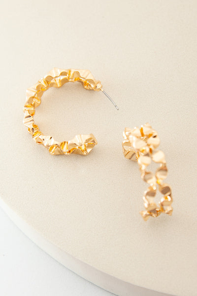 DOUBLE ROW HAMMERED GEO HOOP EARRINGS | 10E3060128