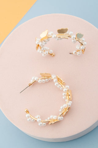 BUTTERFLY WRAP PEARL HOOP EARRINGS | 80E1087